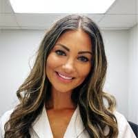 Jenna Straub's Instagram, Twitter & Facebook