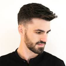 También puedes llevar el degradado de tu pelo a tu barba. Cortes De Pelo Veraniegos Cuatro Estilos Perfectos Para Decirle Hola Al Calor En 2021 Gq Espana