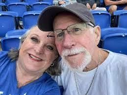 Catherine Shackelford's Instagram, Twitter & Facebook