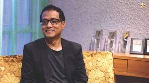 Beliau berkata, pihaknya selaku penganjur acara kelolaan bersama huawei malaysia yakin, ramai pembikin filem yang ingin berkarya, namun tidak. Why You Should Watch Pulang The Grand Love Story Inspired By True Events Going Places By Malaysia Airlines