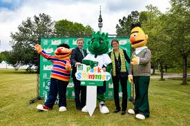 Fügen sie ein foto hinzu. Sechs Bunte Sommerferienwochen Im Westfalenpark Dortmund Beim Psd Parksommer 2020 Tolles Programm Mit Vielen Stars Und Dem Bekannten Lowenzahn Bauwagen Dortmund City