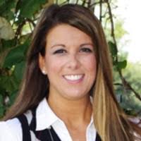 Roxanne Arthur's Instagram, Twitter & Facebook