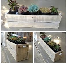 1001 Tutoriels Et Idees Pour Fabriquer Une Jardiniere En Palette Jardiniere Palette Palette Deco Jardiniere En Bois