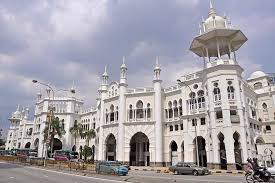 Art Nouveau Kuala Lumpur Railway Station Kuala Lumpur Malaysia Designed By A British Government Ar Train Station Train Station Architecture Railway Station