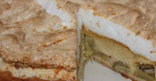 Ruhrteig Rhabarber Baiserkuchen Rezept In 2020 Kuchen Kuchen Ohne Backen Und Kuchen Und Torten