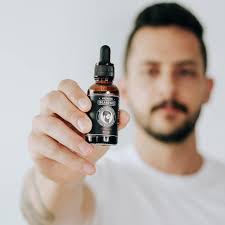 Blackstone Naturals Kit d'Huile pour Barbe en Bois de Santal