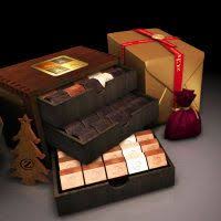 Deluxe Mahogany Chocolate Box With Complementary Customization Options Chocolat