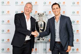 The official home of uefa men's national team football on twitter ⚽️ #euro2020 #nationsleague the uefa #euro2020 official playlist has been updated! Lieferando De Wird Offizieller Sponsor Der Uefa Euro 2020 Presseportal