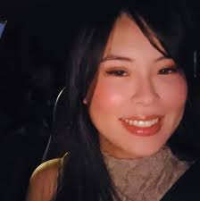 Karla Sofía Gascón se pronunciou, neste sábado (1°), sobre suas publicações  feitas em 2020 e 2021. Em uma longa entrevista à CNN Espanha, ela chorou  muito e alegou que os posts foram