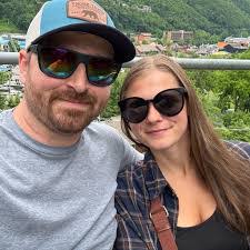 Steven Kies's Instagram, Twitter & Facebook