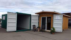 Painting your shipping containers a very obvious colour to help your site stand out and to make yourself visible to passing trade. Shipping Container Storage Healdworks Inc Onsite Offsite Total Storage Solutions