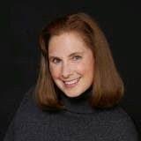 Diane Mayer's Instagram, Twitter & Facebook