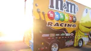 Las vegas nascar fans welcome the sprint hauler to the strip on thursday as it makes its way the hauler parade to las vegas motor speedway. Nascar Sprint Cup Hauler Parade Fontana 2012 Old Channel Thewikihow