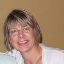 Laurie Eves's Instagram, Twitter & Facebook