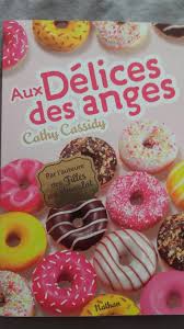 Pin By Eloise Gavaland On Livre Chocolate Angel Cake Ange