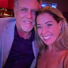 What tanning salons are recommended in the Cocoa Beach area?