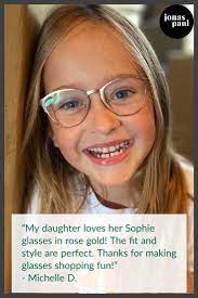 Sophie Video Video In 2021 Kid S Fashion Girls With Glasses Shopping Fun