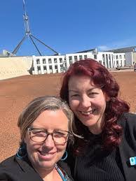 Veronica Brandt's Instagram, Twitter & Facebook