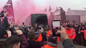 Timetable data from arriva uk bus/bus open data service, 22 april 2021. Liverpool Apologise After Home Fans Attack Man City Team Bus