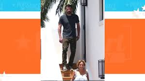 Affleck was also photographed wearing the piece while sitting courtside with the pair's latest miami outing comes shortly after they reconnected during her recent trip to los angeles , a source previously told people. Oq Ic3ctl7k3em