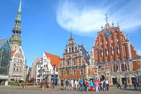 Riga is the largest city in the baltic states. Riga Statt Berlin 11 Highlights Fur Den Perfekten Citytrip Nach Riga