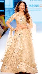 Tamannaah Bhatia Showcased A Garment From Payal Singhal S Collection Which Was Inspired By The Sheesh Mahal Lakme Fashion Week 2015 Lakme Fashion Week Fashion