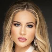 Natalie Lamm's Instagram, Twitter & Facebook