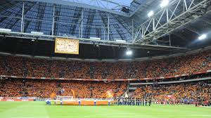 Boedapest zou fungeren als de hongaarse speelstad. Tenminste 12 000 Fans In Stadion Bij Euro 2020 In Amsterdam Onsoranje