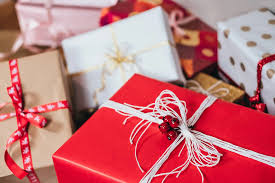 Some cool birthday gift for wife to celebrate the day. Top 10 Birthday Gifts For Her Parhlo