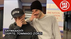 Dando una rapida occhiata al suo account instagram sembrerebbe proprio di no. Tommaso Zorzi Dichiarazione Shock In Diretta Saywaaad Youtube
