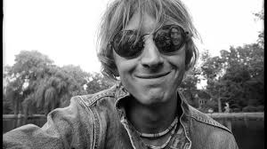 Après des rumeurs qui ont circulé sur les réseaux sociaux. Retour Sur La Carriere De Mark Hollis Du Groupe Talk Talk