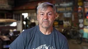 The Two Gas Pumps That Cost American Pickers $5,300