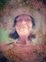 A wonderfully fresh and creative May curation for NEM SELF reaching 121 .  Thank you all for your supportive involvement here and many congrats to the  following self portraits' artists : Fatma