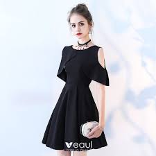 Maybe you would like to learn more about one of these? Chic Belle Noir Robe De Fete 2017 Princesse Encolure Degagee Bustier Sans Manches Courte Robe De