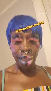 Golden Platinum Nefertiti Makeup Look