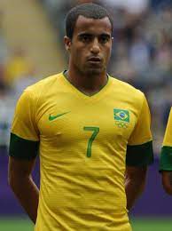 For those who have never heard of larissa saad, you are not alone. Sorry Fergie Psg Announce Deal For Brazil Starlet Lucas Moura