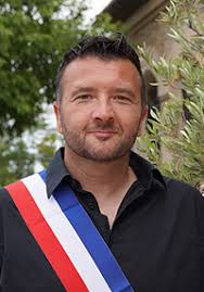 Le Maire et les Adjoints: Mairie Lançon Provence