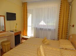 Pentru a afla ofertele si disponibilitatea, completati mai jos data de intrare, nr. Hotel Ciucas BÄile Tusnad Precios Actualizados 2021