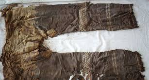 First Pants Worn By Horse Riders 3 000 Years Ago Iron Age Trousers Old Things