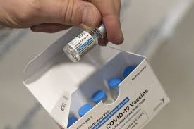 Mar 08, 2021 · the j&j vaccine is a recombinant vaccine (1,2). U S Lifts Pause On Johnson Johnson Vaccines Los Angeles Times