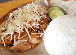 Makanan mereka enak atau engga ya?? Geprek Bensu Sambikerep Surabaya Lengkap Menu Terbaru Jam Buka No Telepon Alamat Dengan Peta