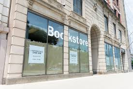 The university contracts with the barnes and noble college bookstores to offer the option of ordering online for delivery. Attention Back To School Shoppers Columbia Bookstore Will Now Be Run By Barnes And Noble College The Columbia Chronicle