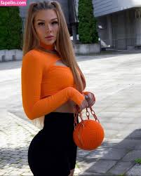 Private Shots of Kim Lamarin Nude OnlyFans