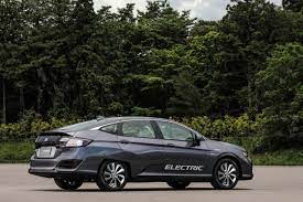 We know that winter affects the range of electric cars, but by how much? The Honda Clarity Electric Has Run Out Of Range Won T Return For 2020