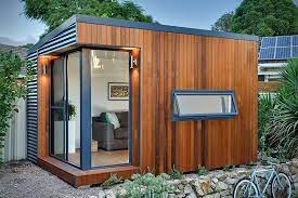 These Prefab Office Pods Make The Perfect Backyard Workspace Prefab Office Backyard Office Office Pods