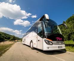 Oare ce face ea sau colegii ei de la pas, care se pretind a fi unioniști, pentru ca referendumul pentru unire să treacă? Transport Germania Transport Austria Pletl