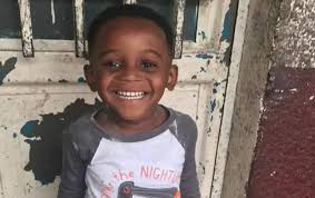 Obitelj iz Amerike četiri se godine bori za posvajanje dječaka iz Konga.  Sud konačno presudio: 'Legalno je'