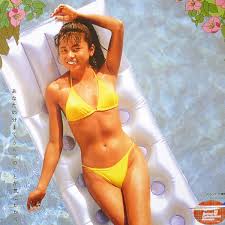 ◎山口智子 ポスター特集お宝ハプニング平成人気女優キャンギャル時代ハイレグ水着セミヌードノーブラ【A4サイズ切り抜き5p】－Funbid香港本地日本代購網站