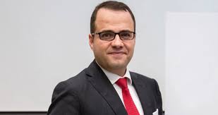 Özgür demirtaş'ın, cumhurbaşkanlığı erken seçimlerinde cumhuriyet halk partisi (chp)'den cumhurbaşkanı adayı olabileceğine dair iddia öne sürüldü. Ozgur Demirtas Kimdir Haberler