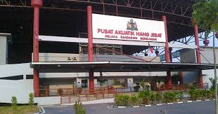 Conveniently located restaurants include aunty koh, coconut shake batu berendam, and michelle soo nyonya. Jom Beriadah Di Pusat Akuatik Hang Jebat Kompleks Sukan Hang Jebat Ana Suhana